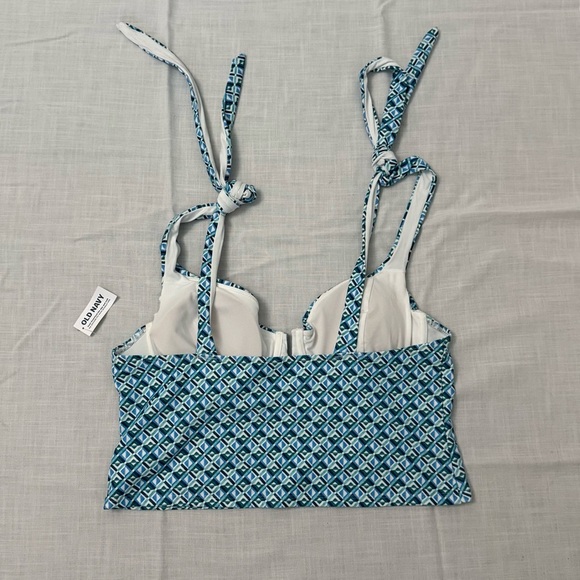 Old Navy Tie Shoulder Underwire Tankini Swim Top Size XXL NWT in Batik Blue - Picture 4 of 5